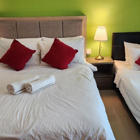 The Viana Apartment 2 كوتا بْهارو المظهر الخارجي الصورة