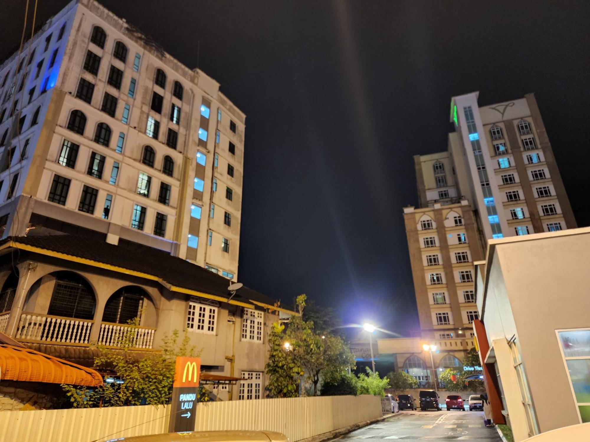The Viana Apartment 2 كوتا بْهارو الغرفة الصورة