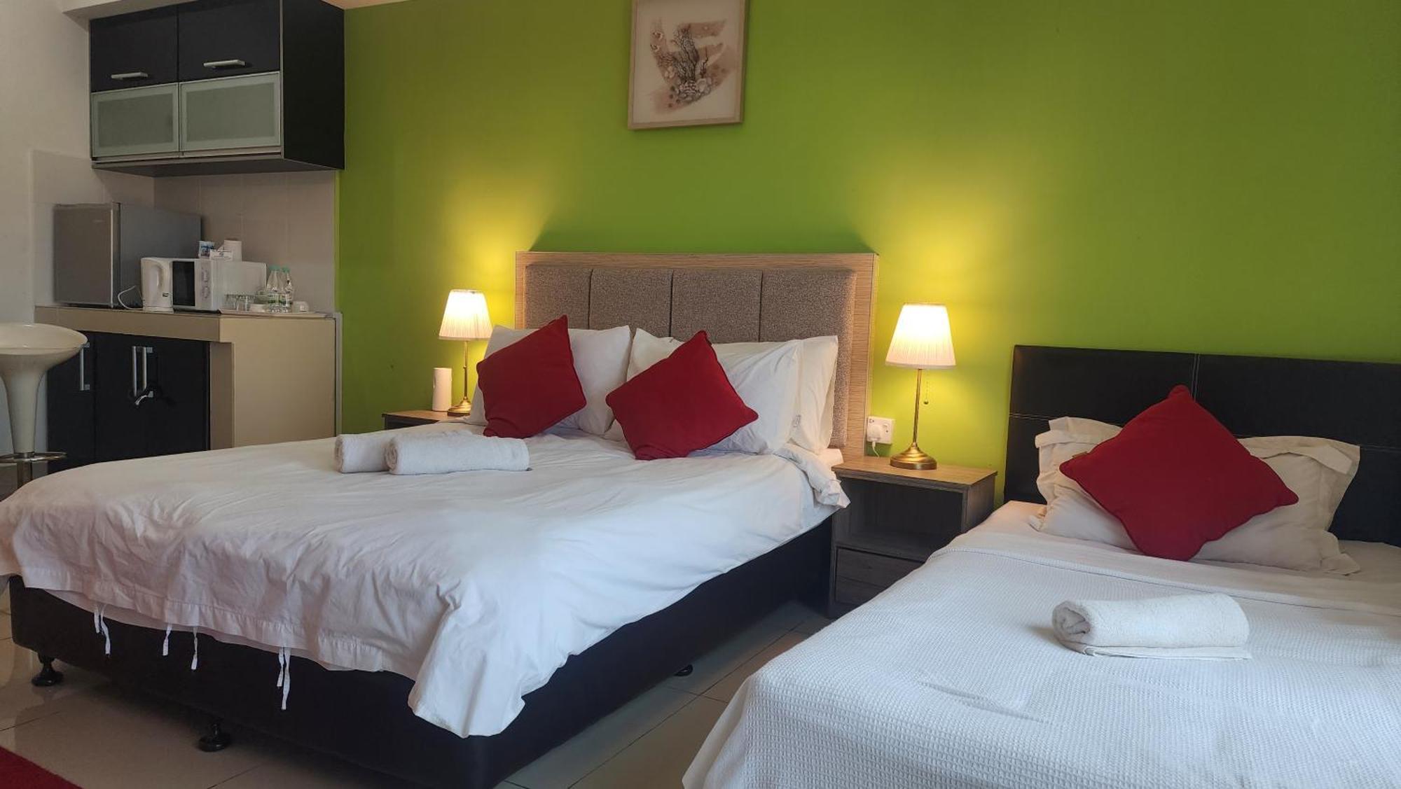 The Viana Apartment 2 كوتا بْهارو المظهر الخارجي الصورة